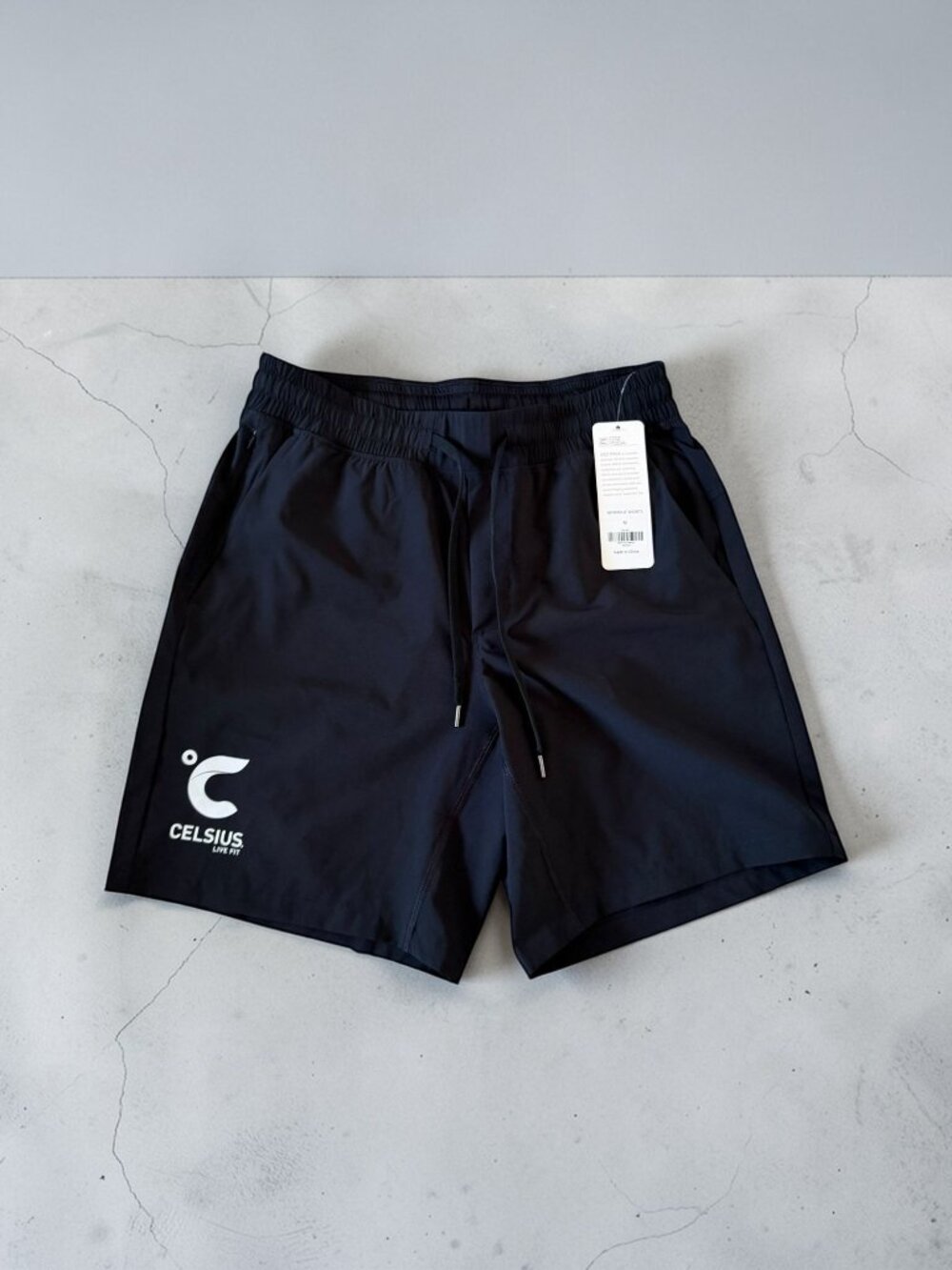 CELSIUS Men’s Black Workout Shorts Size Medium NEW NWT